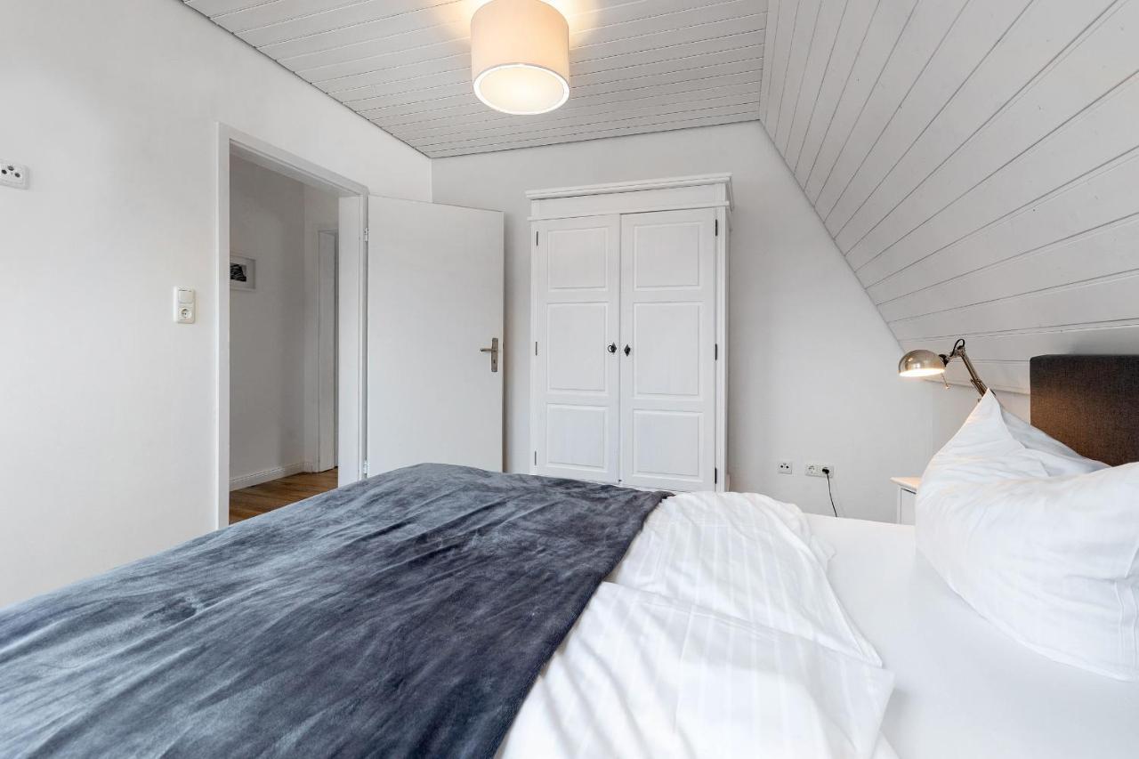 Boutique 54° Nord Apartment Busum Bagian luar foto