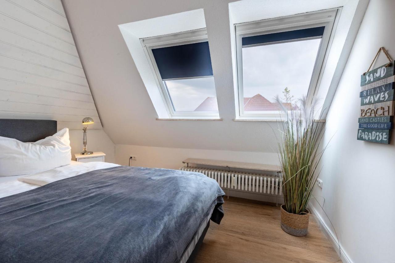 Boutique 54° Nord Apartment Busum Bagian luar foto
